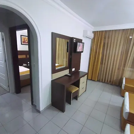 Kleopatra Aydin 3* Alanya