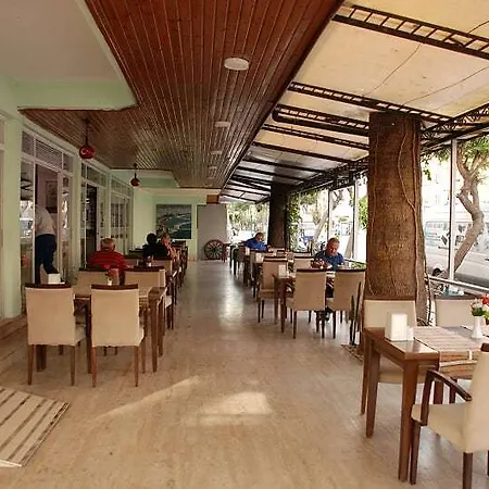 Kleopatra Aydin 3* Alanya